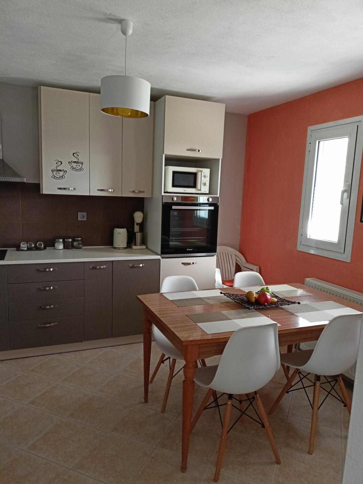 Apartmán Little Garden House Krinitsa Exteriér fotografie